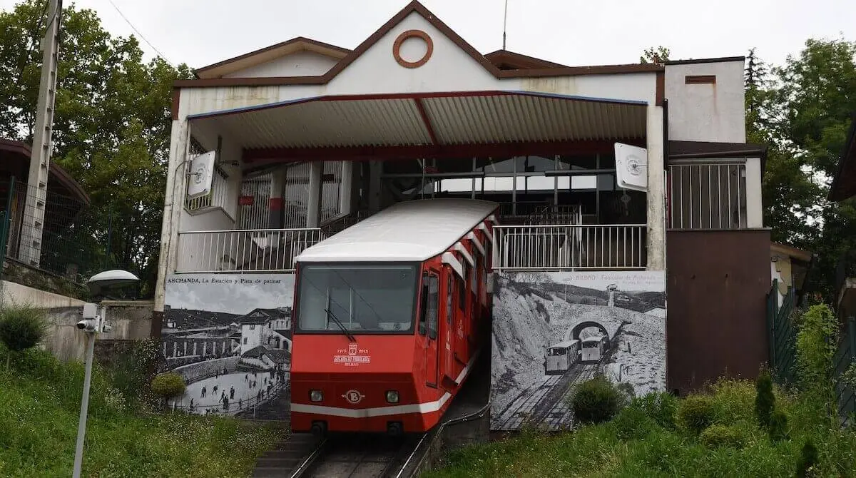 El funicular de Artxanda recupera cifras de personas usuarias previas a la pandemia