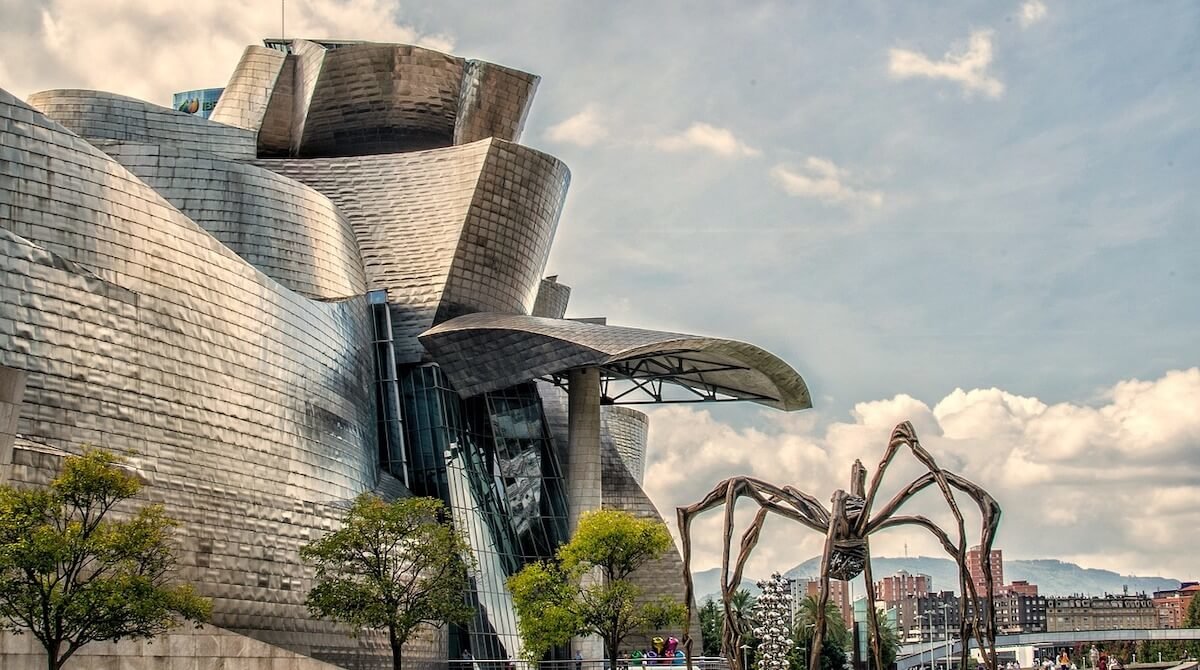 Vista espectacular del Museo Guggenheim de Bilbao