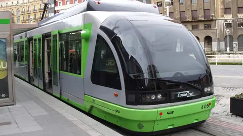 ampliaci&oacute;n tranv&iacute;a bilbao zorrozaure