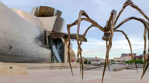 ara&ntilde;a de bilbao mam&aacute;