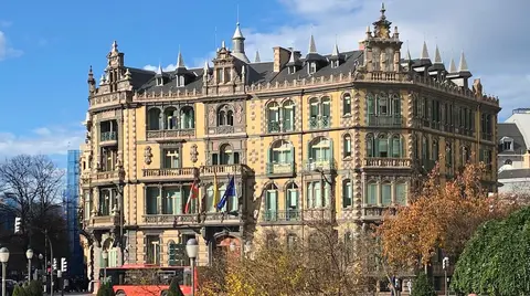 palacio ch&aacute;varri