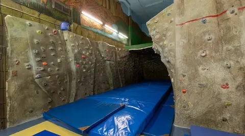 Bilbao Kirolak organiza 8 sesiones monogr&aacute;ficas de escalada