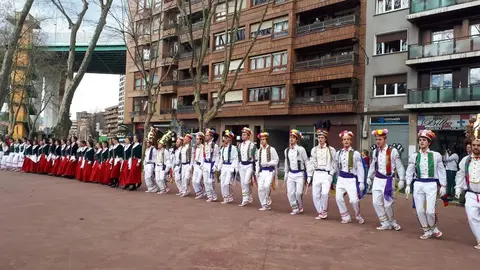 dantza plazetan
