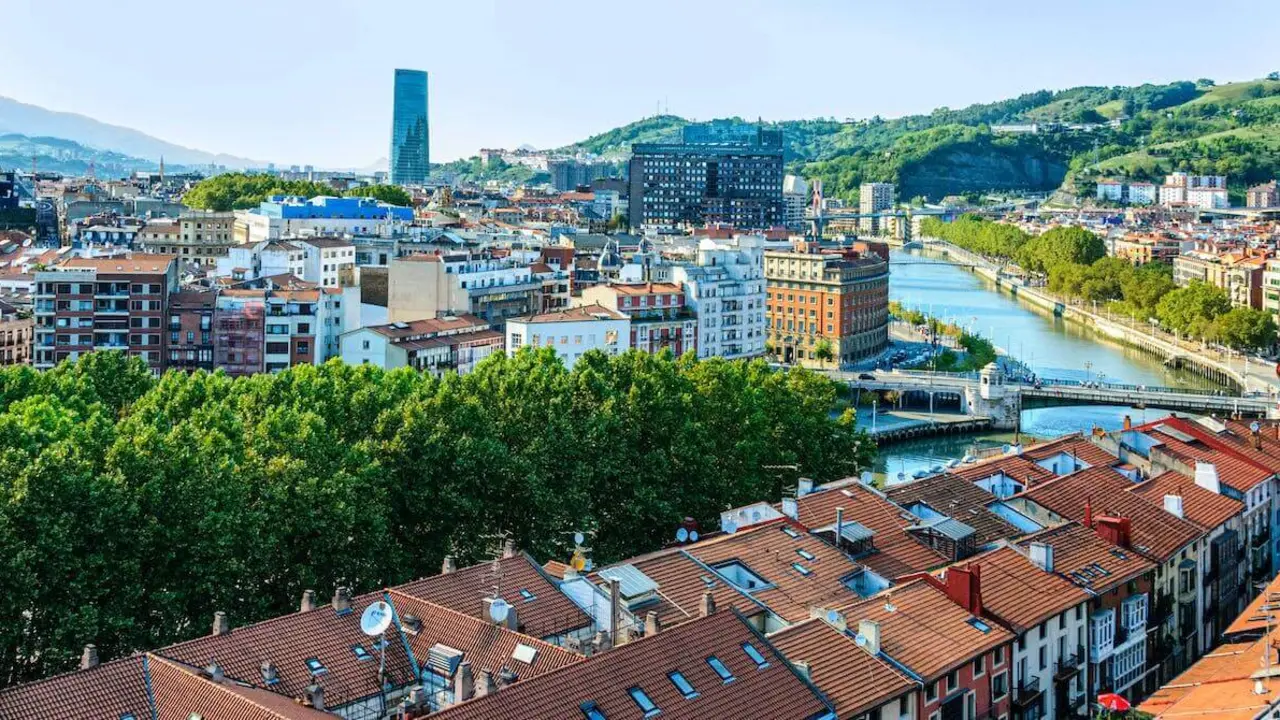 Vista panor&aacute;mica de Bilbao