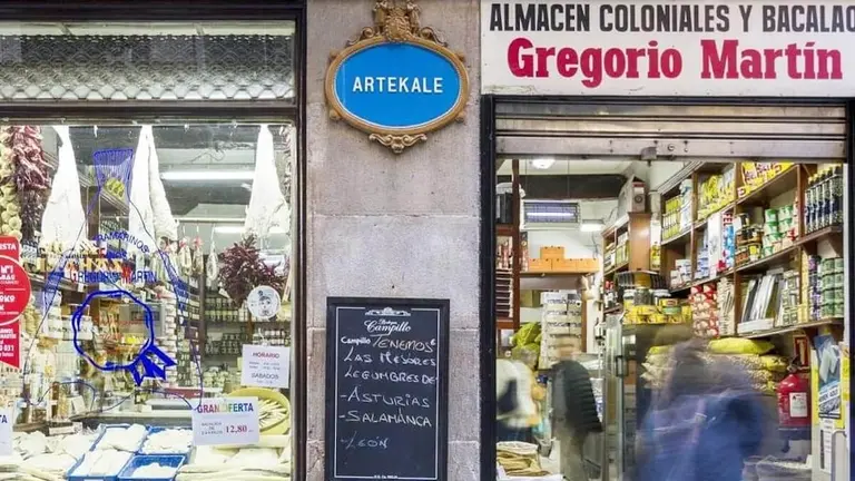Almacén coloniales y Bacalao Gregorio Martín 