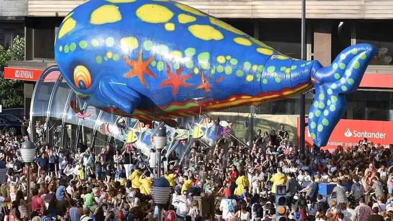 desfile-ballena-bilbao