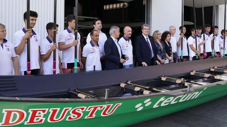 nueva-trainera-deusto